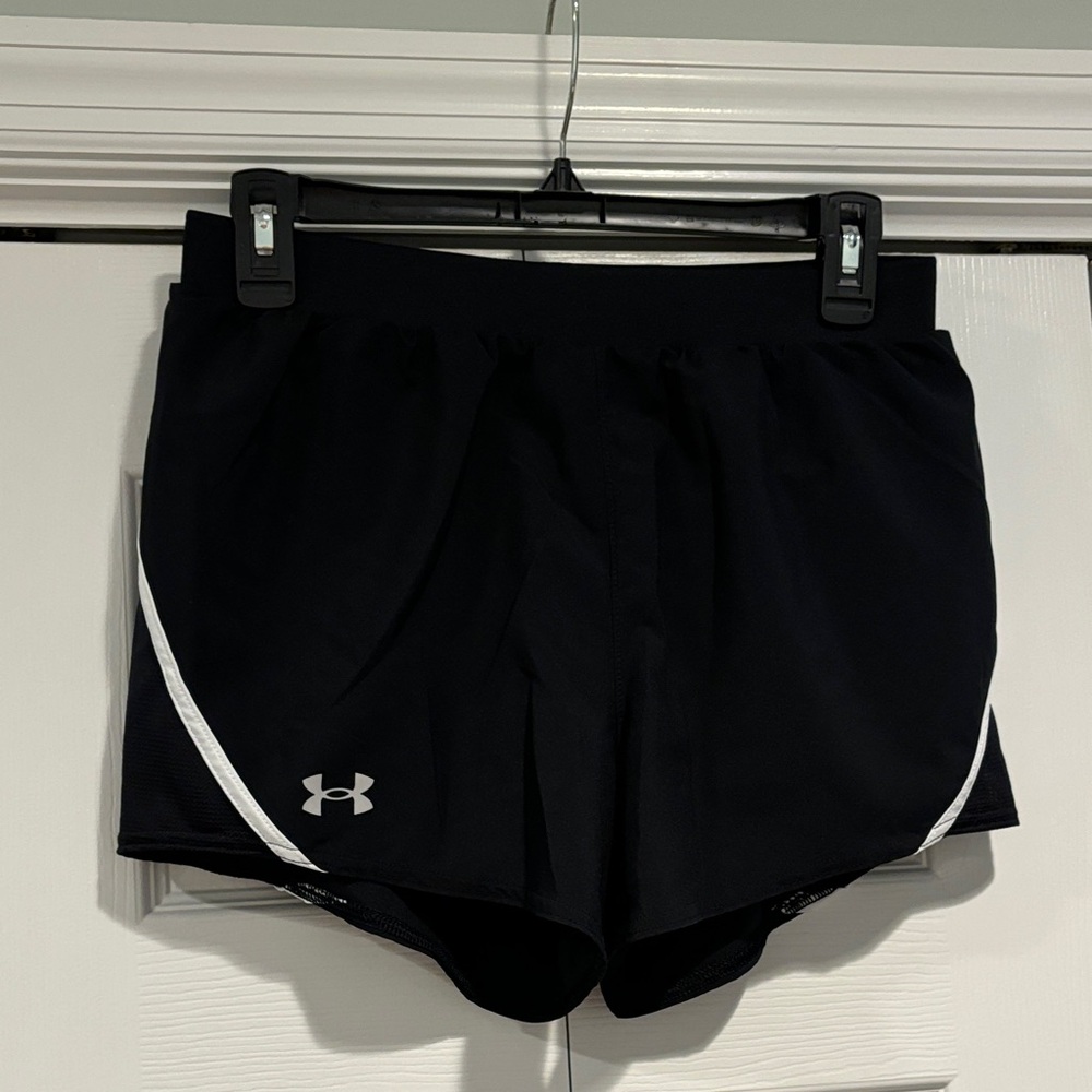 Under Armour Heatgear Women's Black Athletic Shorts